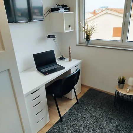 Apartment Stefan - Modern & New & Private Parking *